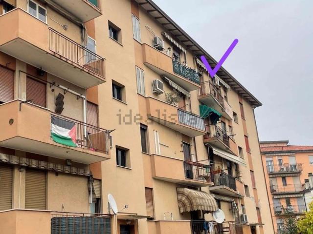 Appartamento in vendita di 75 m² in Via Lajos Kossuth, 9