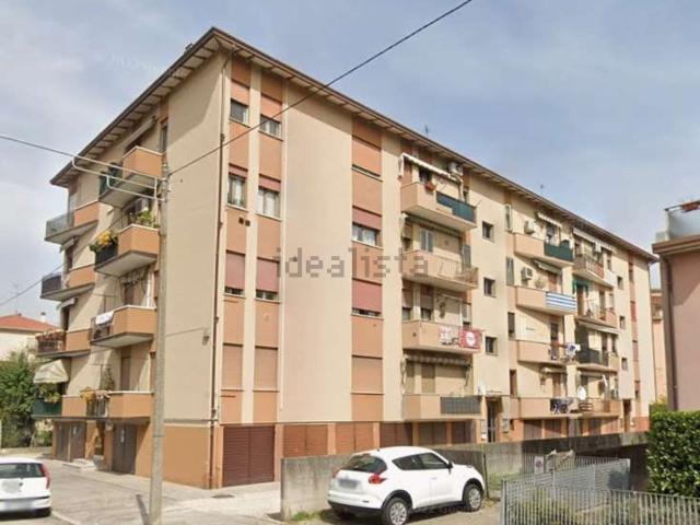 Appartamento in vendita di 75 m² in Via Lajos Kossuth, 9
