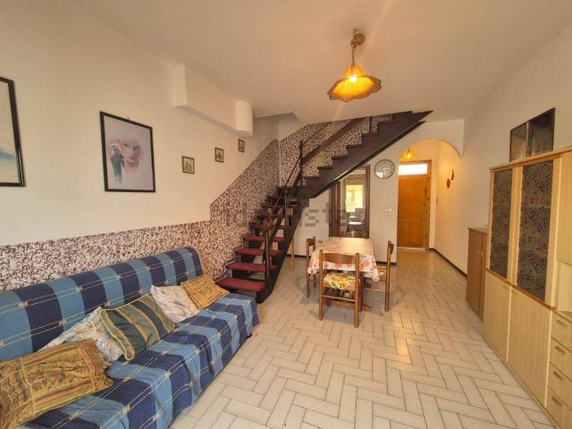 Appartamento in vendita di 75 m² in Via Lungomare, 151
