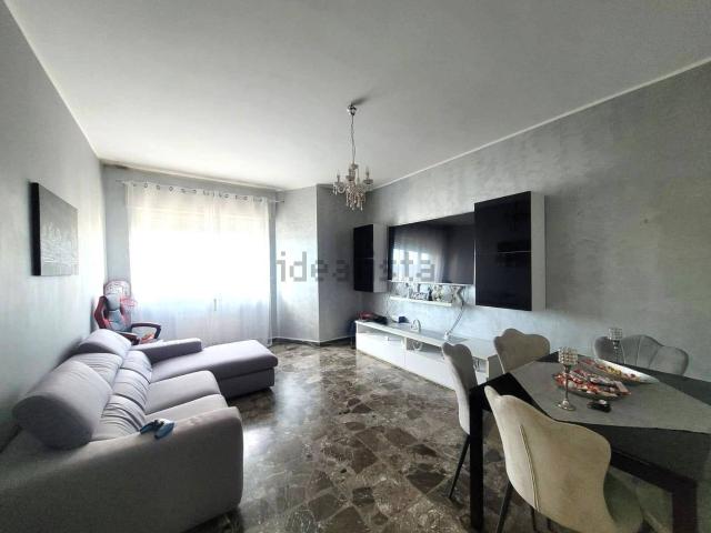 Appartamento in vendita di 75 m² in Via Luigi Cadorna, 48