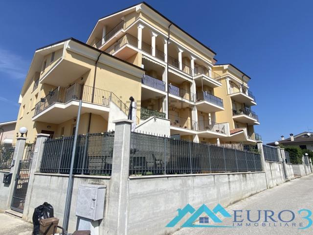 Appartamento in vendita di 75 m² in Via M. Mazzacurati, 12