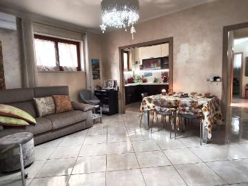 Appartamento in vendita di 75 m² in Via Macello, 42