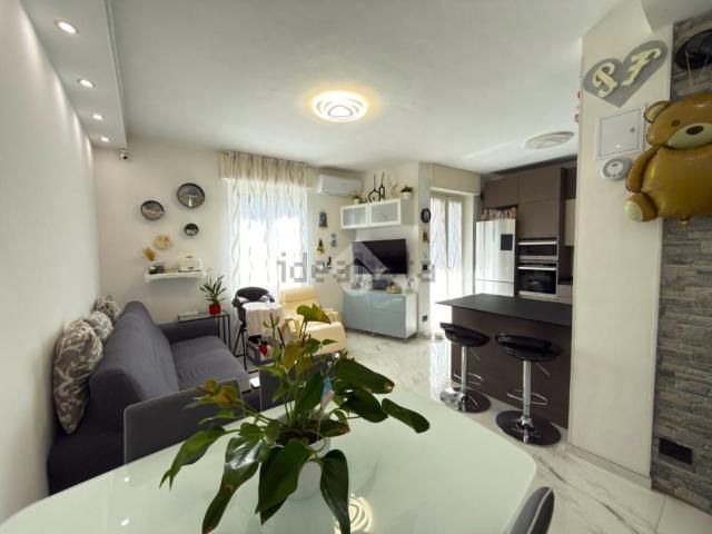 Appartamento in vendita di 75 m² in Via Martiri della Libertà, 5