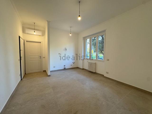 Appartamento in vendita di 75 m² in Via Mario Pichi