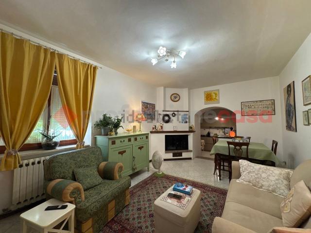 Appartamento in vendita di 75 m² in Via Mologno, 1