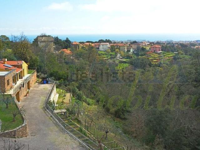 Appartamento in vendita di 75 m² in Via Morteo