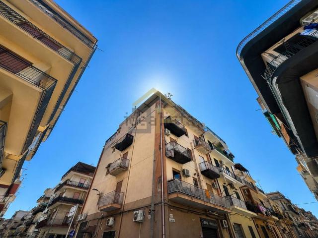 Appartamento in vendita di 75 m² in Via Mortillaro, 43