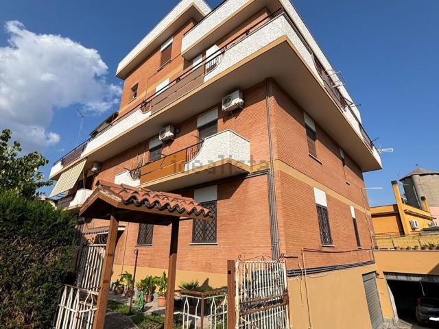 Appartamento in vendita di 75 m² in Via Naro, 24