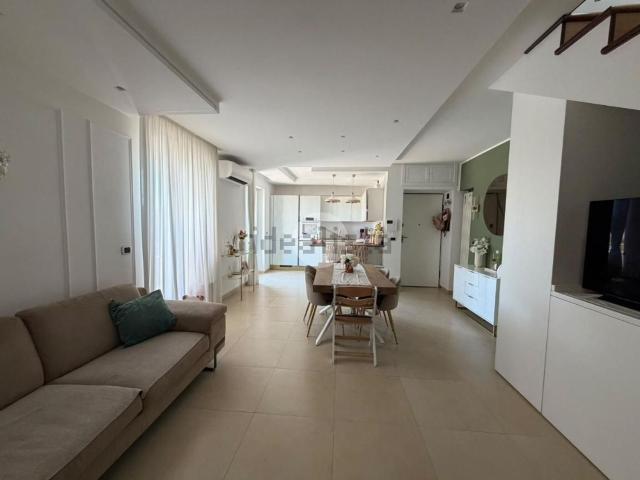 Appartamento in vendita di 75 m² in Via Nino Bixio, 13