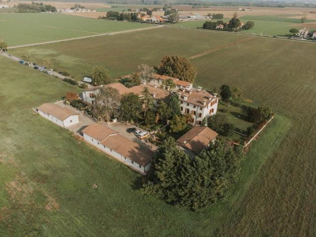 Appartamento in vendita di 75 m² in Via Parenza Alta, 20