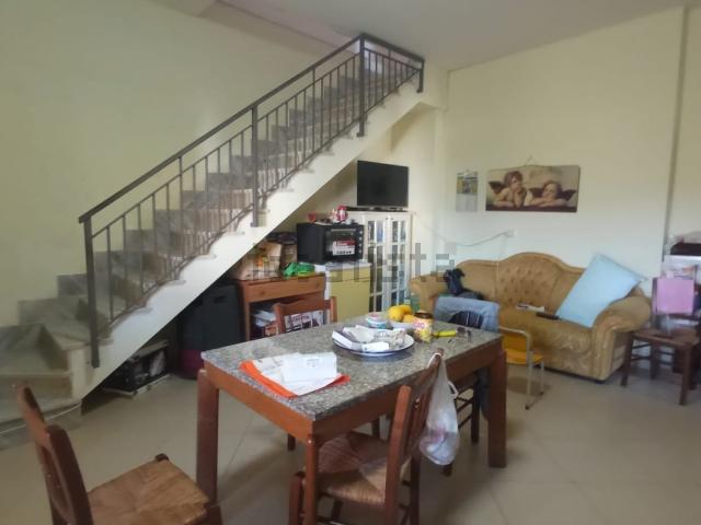 Appartamento in vendita di 75 m² in Via Relli