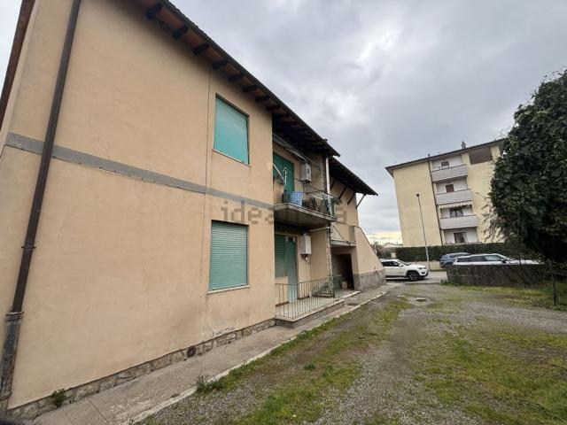 Appartamento in vendita di 75 m² in Via Rinaldo Malavolti