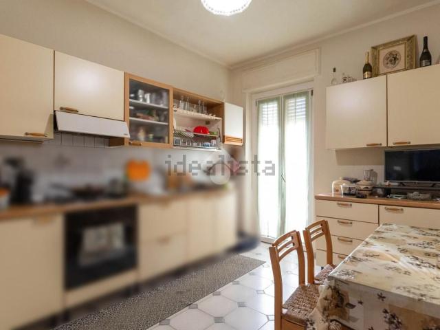 Appartamento in vendita di 75 m² in Via Roma, 36
