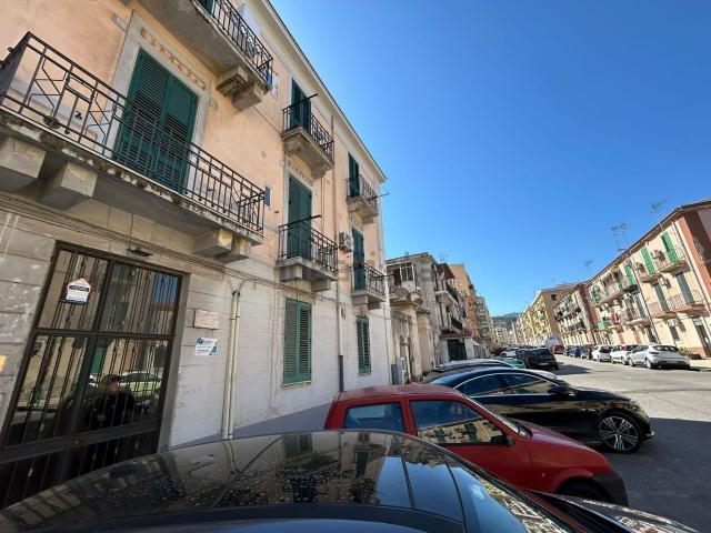 Appartamento in vendita di 75 m² in Via Roma, 3