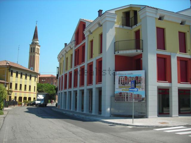 Appartamento in vendita di 75 m² in Via Roma, 43