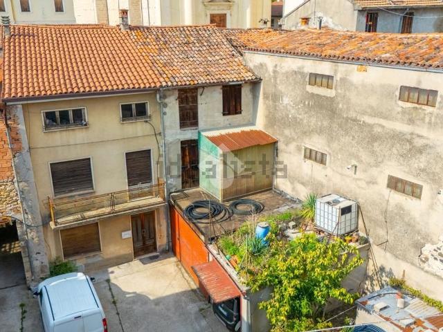 Appartamento in vendita di 75 m² in Via Roma