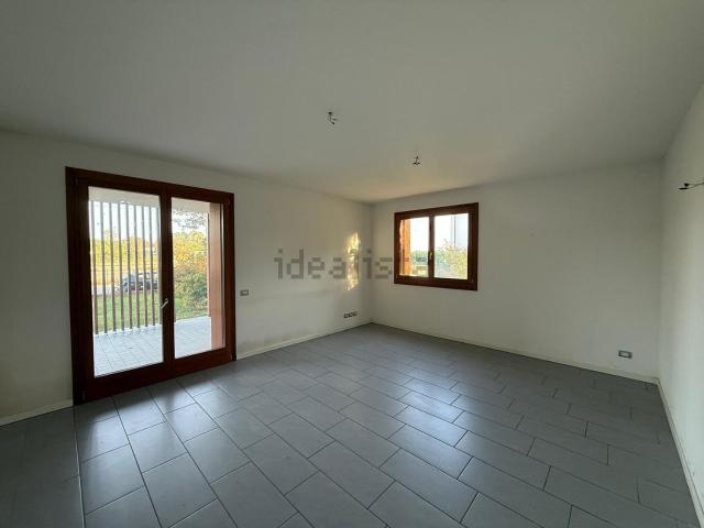 Appartamento in vendita di 75 m² in Via Ronzinella, 244