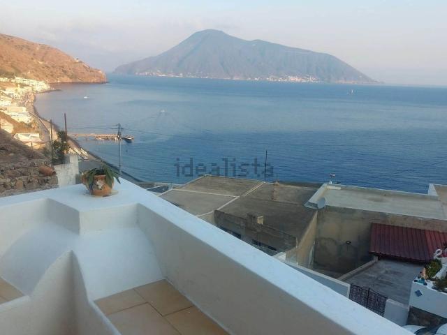 Appartamento in vendita di 75 m² in Via Rocche