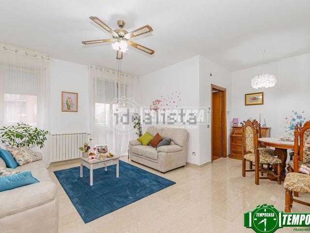 Appartamento in vendita di 75 m² in Via Sampietro