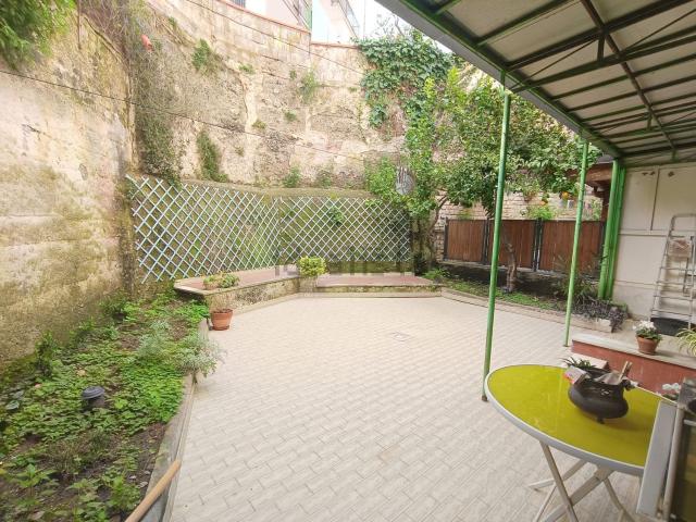 Appartamento in vendita di 75 m² in Via Santa Chiara, 1