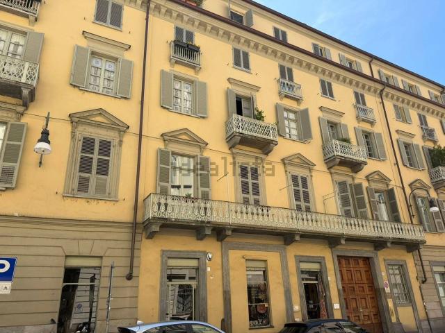 Appartamento in vendita di 75 m² in Via San Francesco da Paola, 13