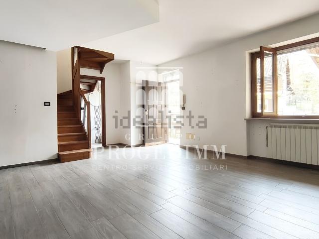 Appartamento in vendita di 75 m² in Via Sacra di San Michele