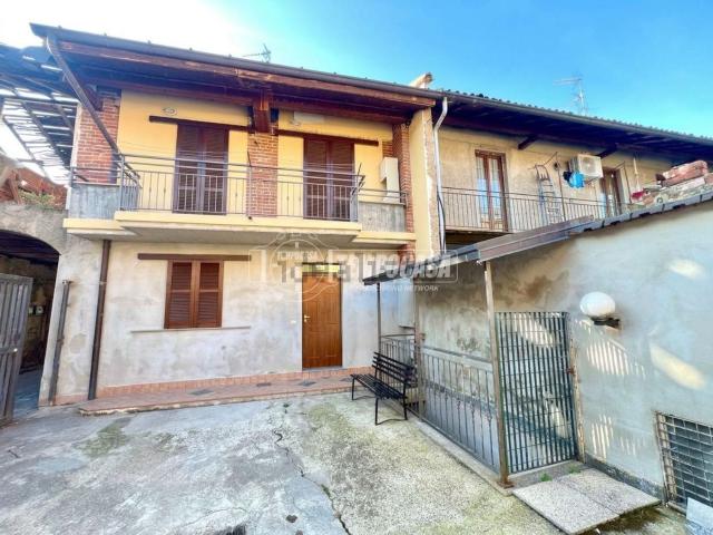 Appartamento in vendita di 90 m² in Via Sauro Nazzario, 3