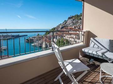 Appartamento in vendita di 75 m² in Via Sistiana