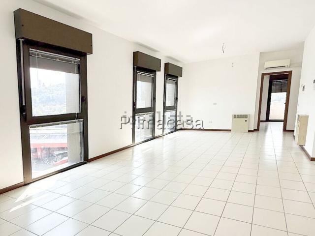 Appartamento in vendita di 75 m² in Viale Milano