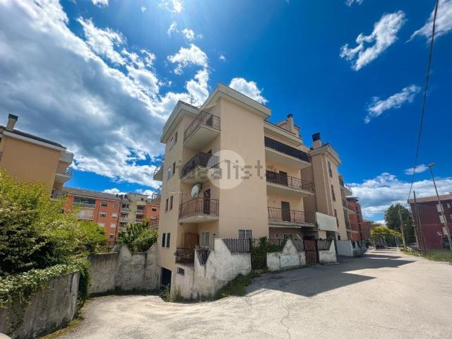 Appartamento in vendita di 75 m² in Viale Corrado IV, 50