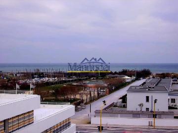 Appartamento in vendita di 75 m² in Viale del Tirreno