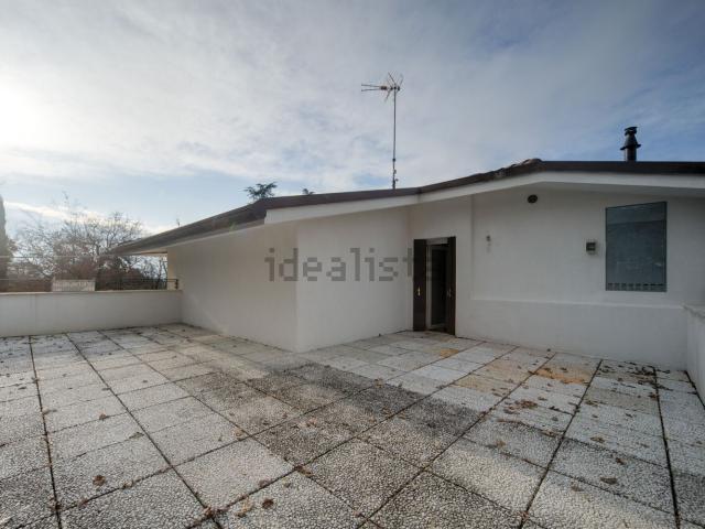 Appartamento in vendita di 75 m² in Viale Europa, 8