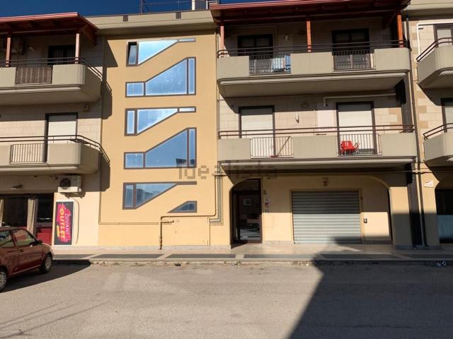 Appartamento in vendita di 75 m² in Viale Fortore, 13
