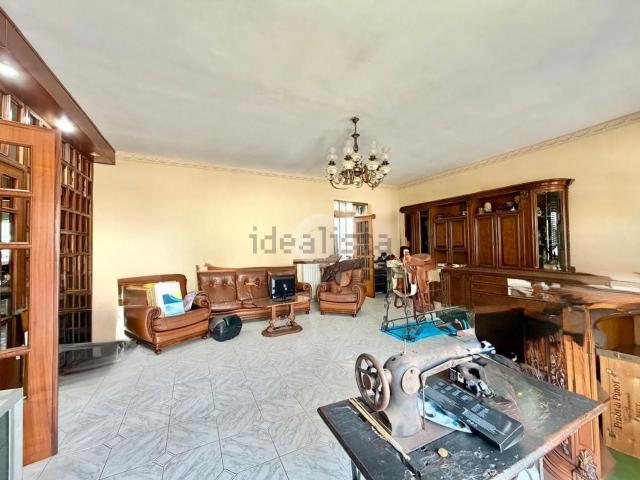 Appartamento in vendita di 75 m² in Viale Guglielmo Marconi, 261