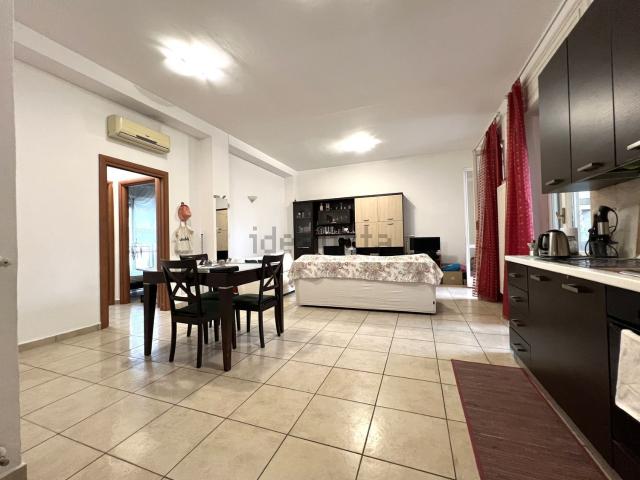 Appartamento in vendita di 75 m² in Viale G. Marconi, 280