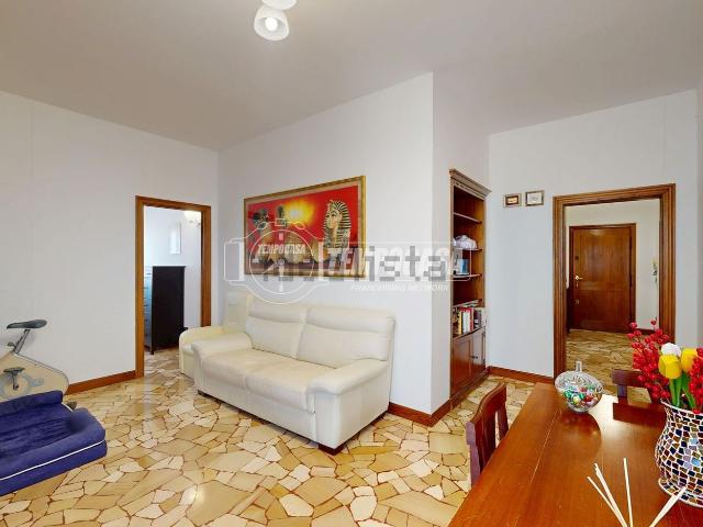 Appartamento in vendita di 75 m² in Viale J. e R. Kennedy, 15