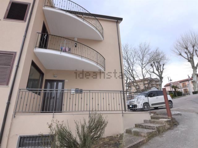 Appartamento in vendita di 75 m² in Viale Unità D&apos Italia