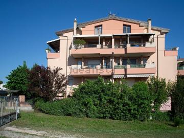 Appartamento in vendita di 75 m² in Viale XXIII Settembre 1845, 57