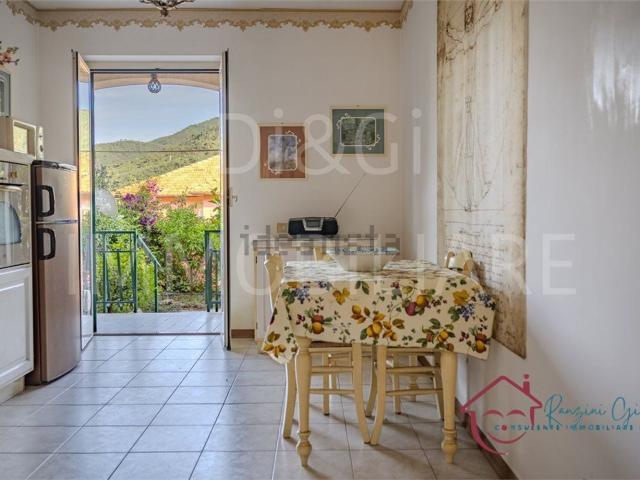 Appartamento in vendita di 76 m² in Frazione Coasco Marinaverde, 71