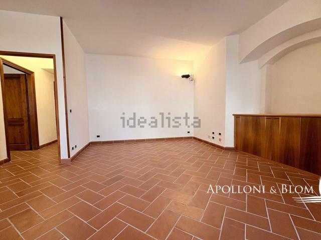 Appartamento in vendita di 76 m² in Strada Comunale Di Santa Lucia, 43