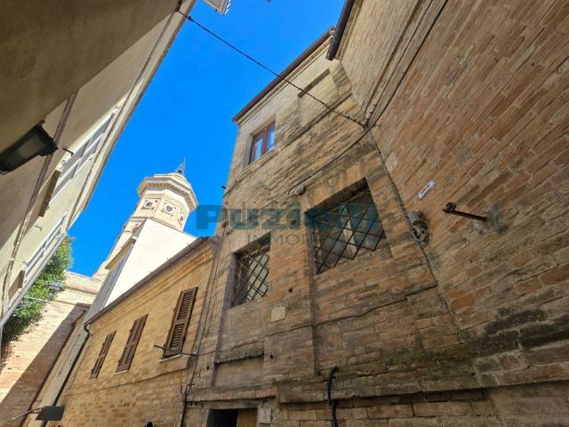 Appartamento in vendita di 76 m² in Vicolo Chiuso XVI, 2