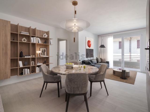 Appartamento in vendita di 76 m² in Via Tre Santi, 36