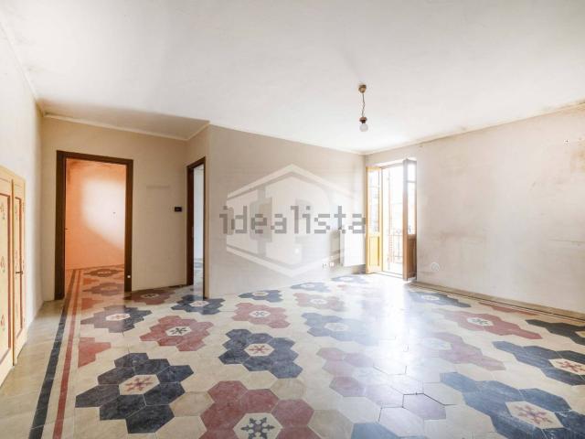 Appartamento in vendita di 76 m² in Via Vittorio Veneto, 25