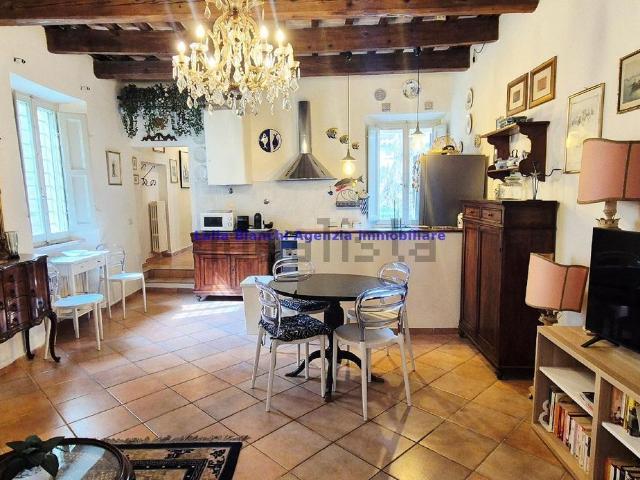 Appartamento in vendita di 76 m² in Via Zanucchi