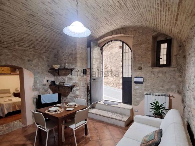 Appartamento in vendita di 76 m² in Via Aspromonte, 3