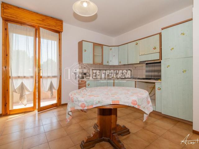 Appartamento in vendita di 76 m² in Via Caduti