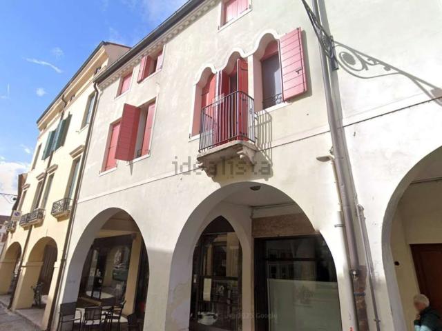 Appartamento in vendita di 76 m² in Via Cavour, 59