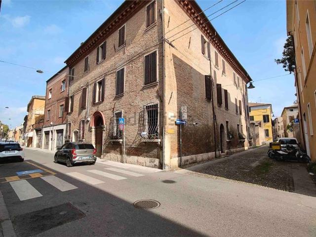 Appartamento in vendita di 76 m² in Via Centoversuri, 50