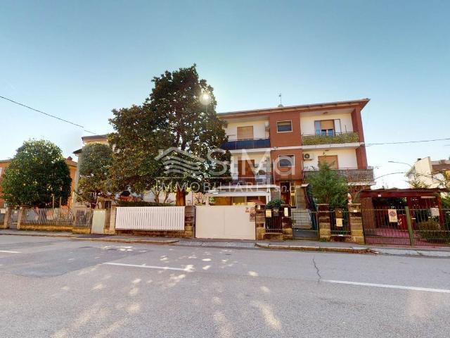 Appartamento in vendita di 76 m² in Via Chiesa, 53
