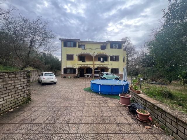 Appartamento in vendita di 76 m² in Via Colle della Castagna
